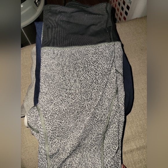 Lululemon Jeggings Size 2 - Picture 2 of 2